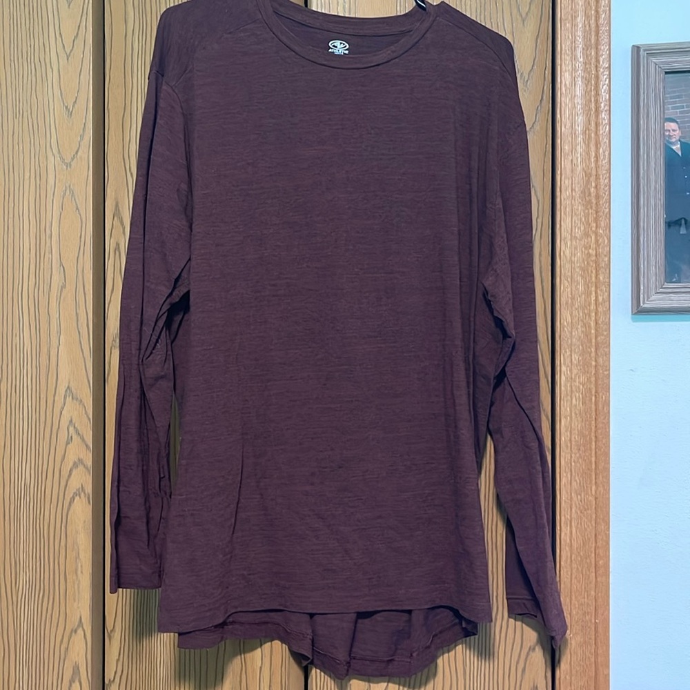 Long sleeve tshirt